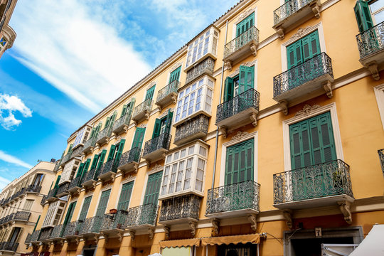 calle olozaga , malaga, andalousie 1