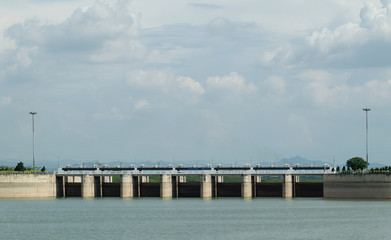 Obraz premium Pa Sak Jolasid Dam , Phatthananikhom , Lopburi ,Thailand