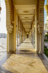 Casablanca Typische Gebäude neben der Moschee © Peto