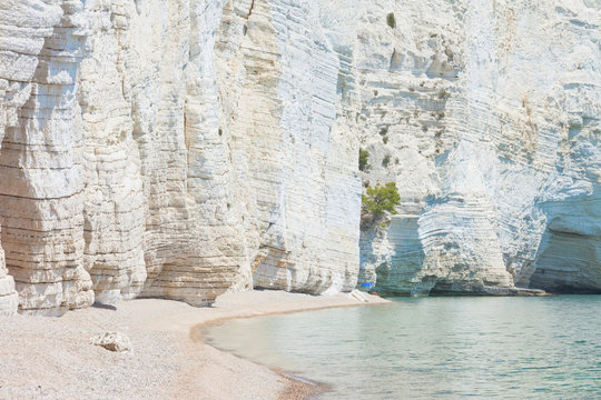 Vignanotica, Apulia - Giant chalk cliffs at the beach of Vignanotica
