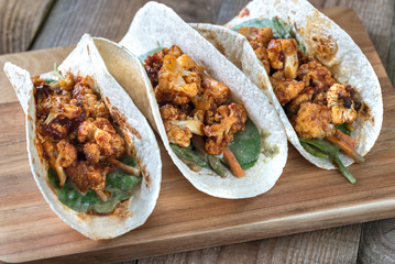 Tacos with spicy cauliflower