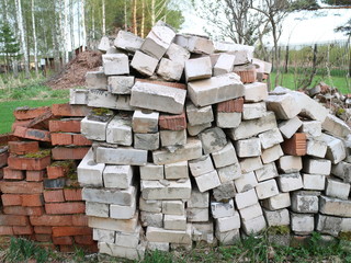 folded white and red bricks