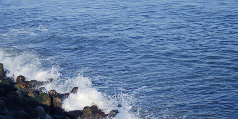 海　波　しぶき　素材