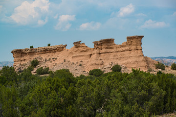Fototapeta na wymiar landscape, mesa wall looks like a castle wall