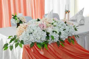 Flower decoration of wedding table