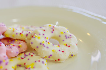 ドーナツ状のクッキー