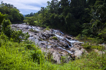 Fototapeta na wymiar Ka Chong Waterfall