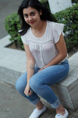 Naklejka premium mujer joven