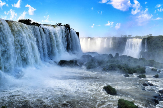 Iguasu waterfalls © Natalya K