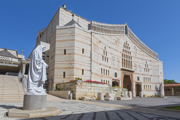 Statue of the Virgin Mary in the grounds of the Basilica (Church) of the Annunciation in Nazareth, Galilee, Israel, Middle East.