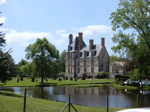 Château de la Guignardière, Château des Aventuriers, Avrillé, Vendée