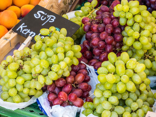 Weintrauben auf dem Wochenmarkt