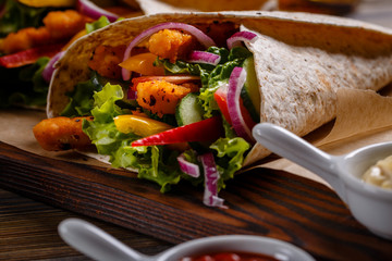 Mexican special: Tortilla with chicken and vegetables.