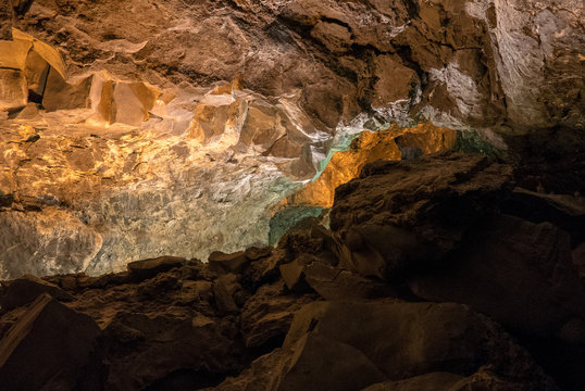 Cueva de los Verdes (Cave of the Greens) Lanzarote, Spain © villorejo