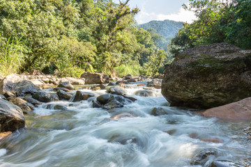 Rio de pedras