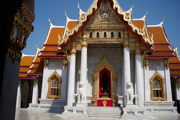 Important buildings within the temple