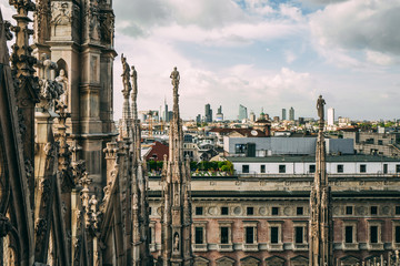 Fototapeta na wymiar Duomo in Milan