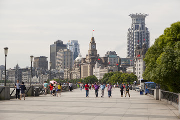 Group of Chinese enjoy weather at The Bund