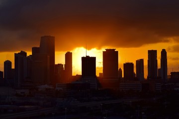 Obraz na płótnie Canvas Cityscape sunset
