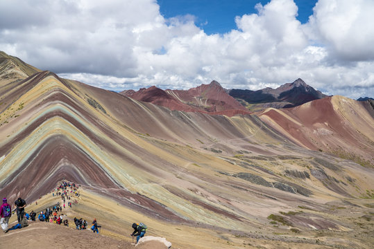 Rainbow Mountain Hike with Horses and amazing landscapes