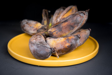 Banana that started to decay and rot