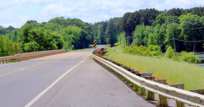 La. 546 Highway 15 provides both access and levees for Lake D'Arbonne in North Louisiana