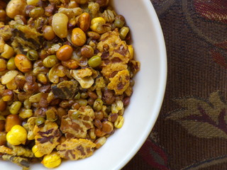 Roasted protein rich namkeen