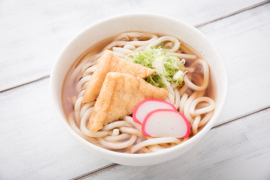 kitsune-udon, noodle with fried tofu