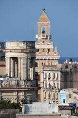 Naklejka na ściany i meble A rooftop view of Havana, Cuba