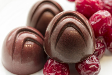 Individual handcrafted organic chocolates and pralines 