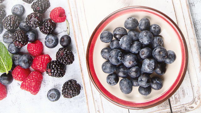 Fresh berries mix in bowl