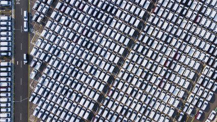 Crowded new cars for import and export