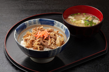 牛丼