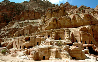 Pétra, la ville rose,site archéologique taillé dans les falaises de grès rose, Jordanie