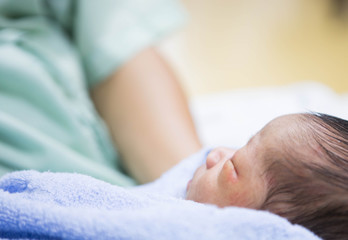 Obraz na płótnie Canvas newborn baby