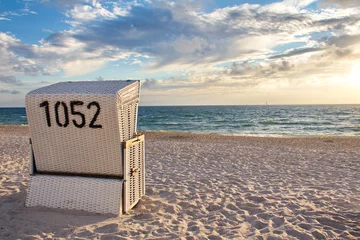 Foto op Plexiglas strandstoel © SweetSecret