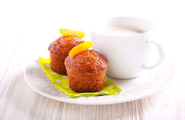 Apricot wholemeal muffins