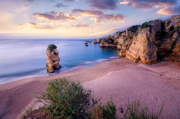 Praia Dona Ana in Lagos an der Algarve