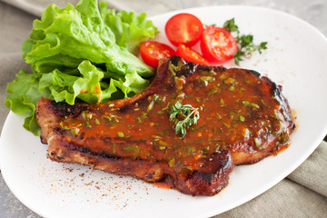 Glazed pork chops with vegetables