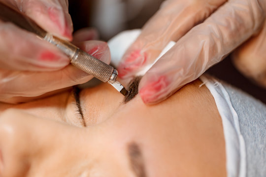 Japanese Method Of Drawing On Eyebrows
