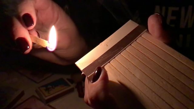 Match Fires (SlowMo)