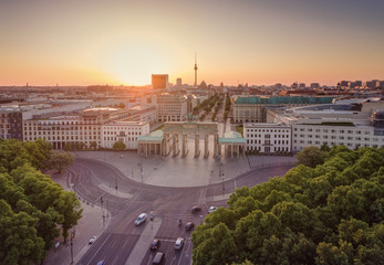 Fototapeta premium The Brandenburg Gate in Berlin at sunrise, Germany