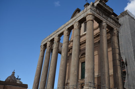  Ancient Rome; Temple of Antoninus and Faustina; ancient roman architecture; landmark; classical architecture; roman temple
