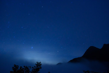 Fototapeta premium 南アルプス 星空 塩見小屋からの眺め