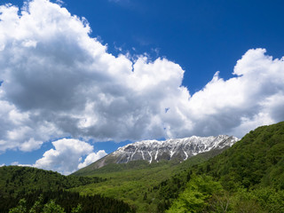 Fototapeta premium Mountain landscape in Japan
