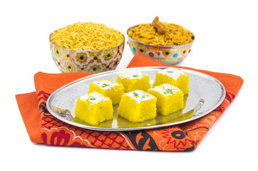 Indian Sweet Kopra pak Also Know as Barfi is a Gujarati style of making coconut burfi. This sweet or mithai is made from freshly grated coconut, sugar, milk and mawa.