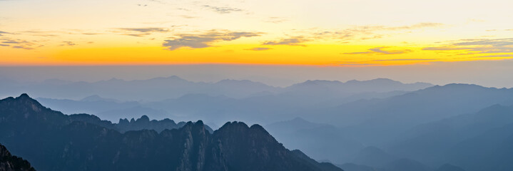 Sunrise in Mount Huangshan, China