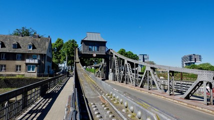 Alte Drehbrücke am Deutzer Hafen
