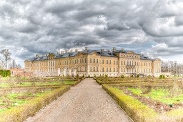 Barockschloss Rundāle bei Bauska in Lettland, das Versailles des Baltikums