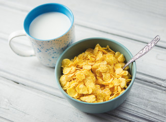 cornflakes with milk for Breakfast